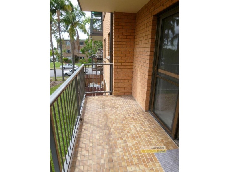 2/49 Railway Parade, Clayfield QLD 4011