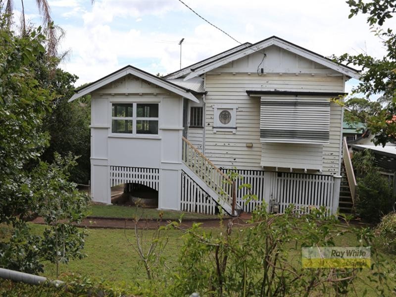 7 Charlton Street, Hamilton QLD 4007