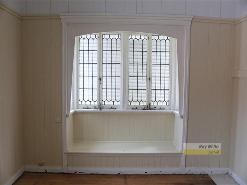 7 Charlton Street, Hamilton QLD 4007