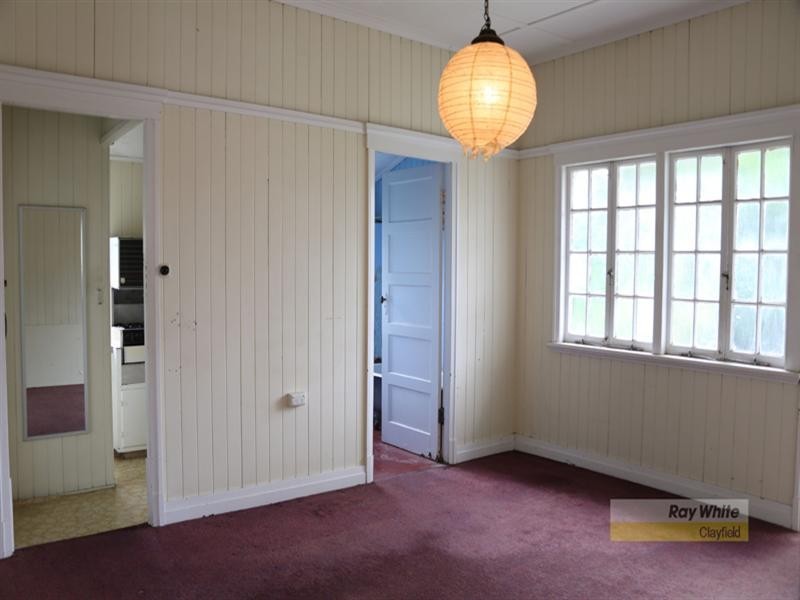 7 Charlton Street, Hamilton QLD 4007