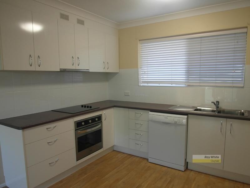 2/28 Bourne Street, Clayfield QLD 4011