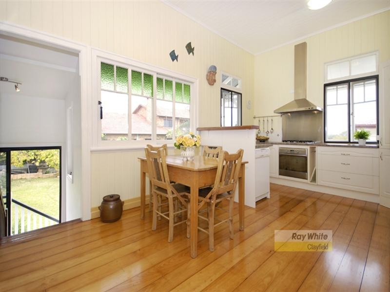 21 Cromwell Street, Wooloowin QLD 4030