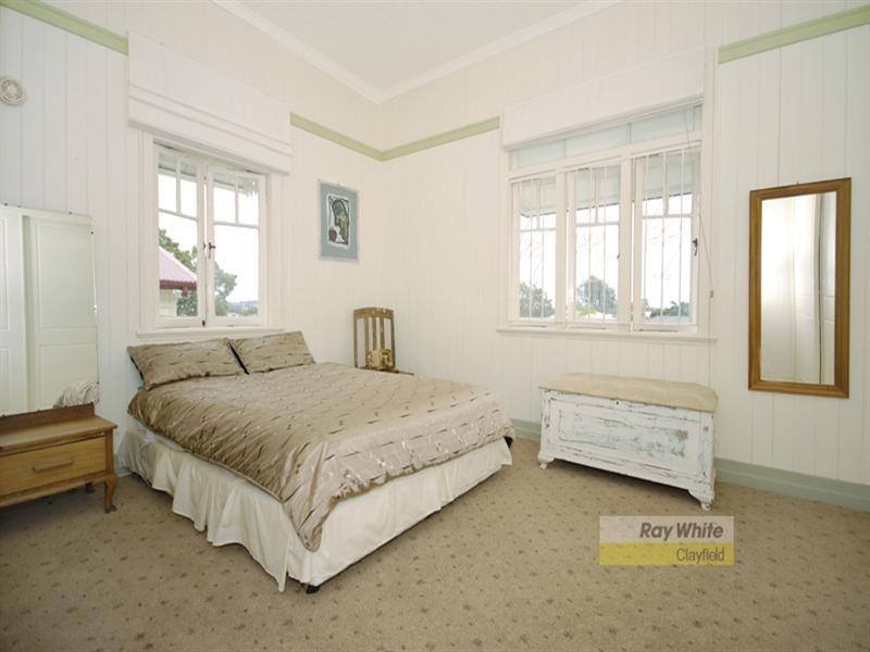 21 Cromwell Street, Wooloowin QLD 4030