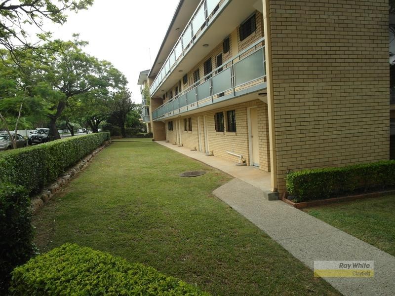 4/142 Windermere Road, Hamilton QLD 4007