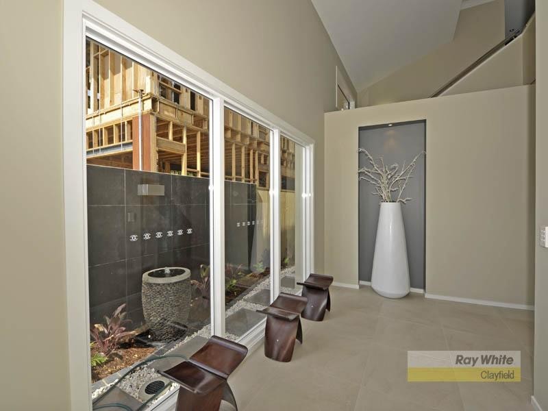 4 School Street, Hendra QLD 4011