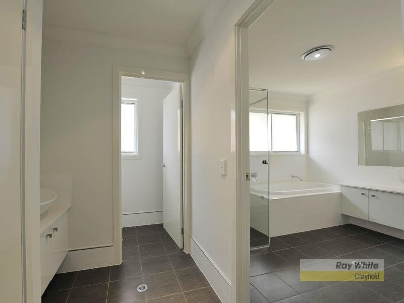 4 School Street, Hendra QLD 4011