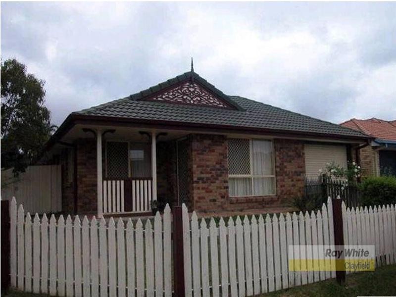 2 Manitoba Place, Wavell Heights QLD 4012