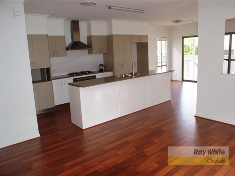 52 Ure Street, Hendra QLD 4011