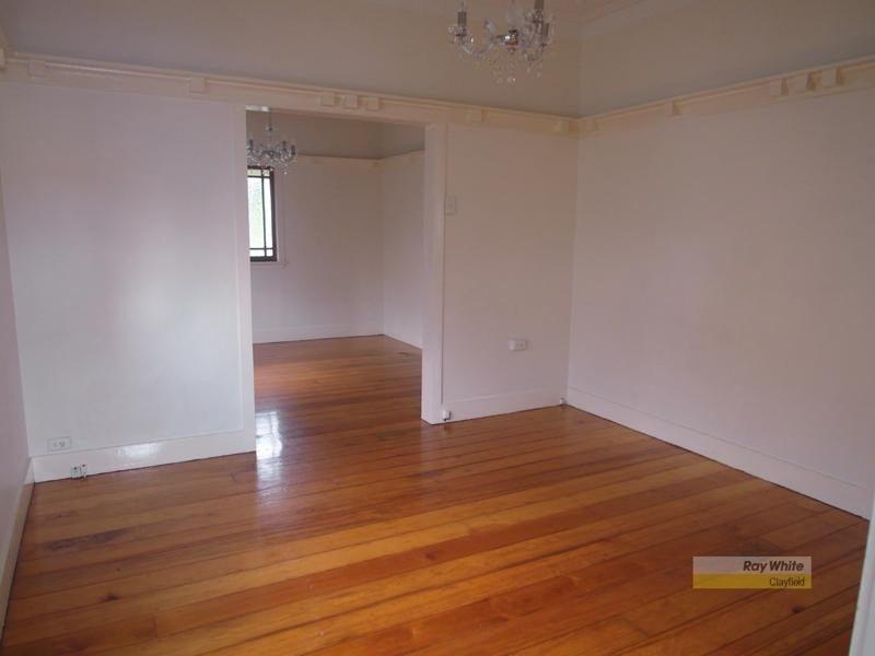 8 Lydia Street, Wooloowin QLD 4030