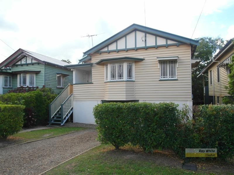 8 Lydia Street, Wooloowin QLD 4030