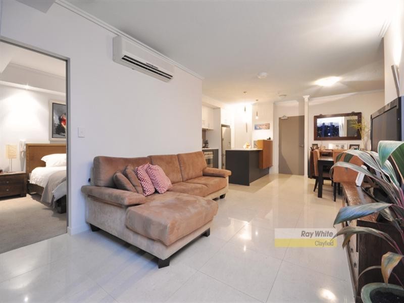 857/43 Hercules Street, Hamilton QLD 4007