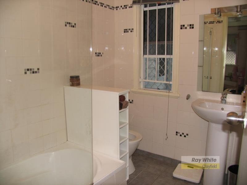 26 Roderick Street, Wavell Heights QLD 4012