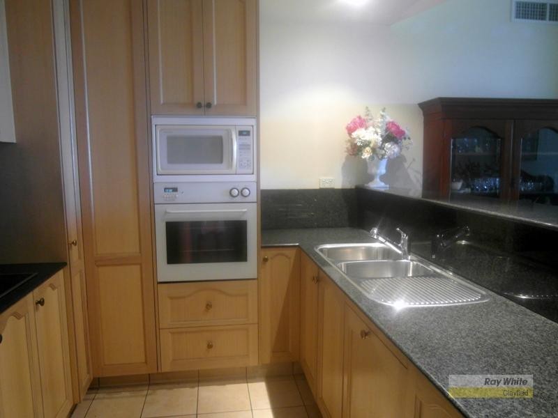 5/27 Harbour Road – Bretts Wharf – “Sutherland Tower”, Hamilton QLD 4007