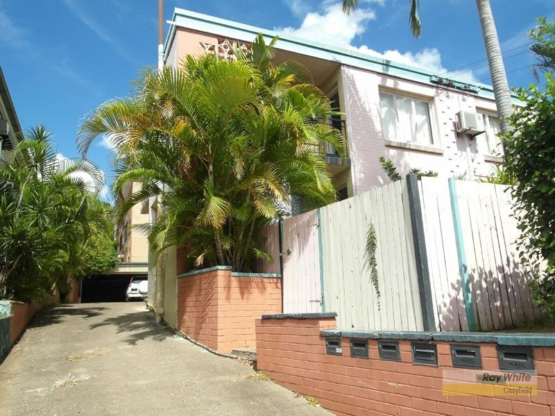 2/587 Sandgate Road, Clayfield QLD 4011