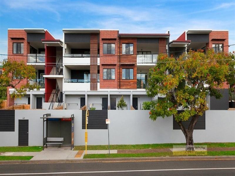 2/4 Garnet Street, Clayfield QLD 4011