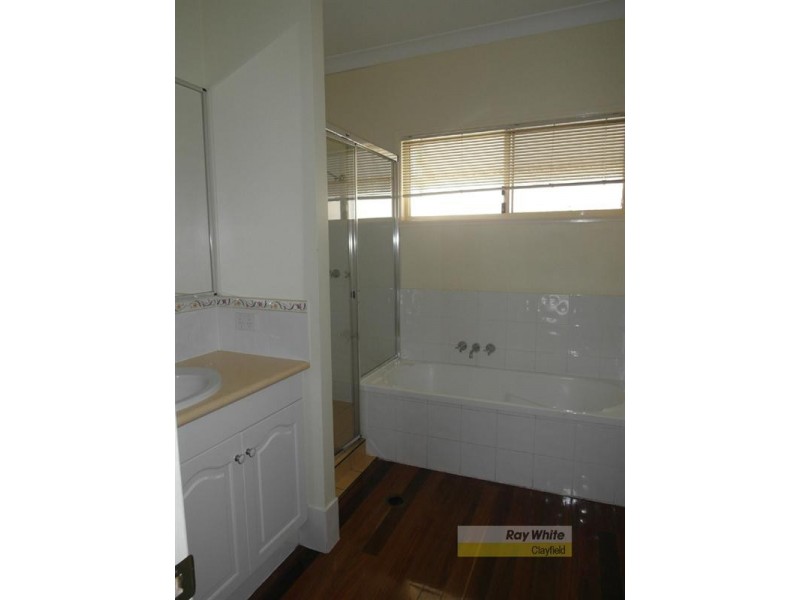 24 Merehaye Street, Wooloowin QLD 4030