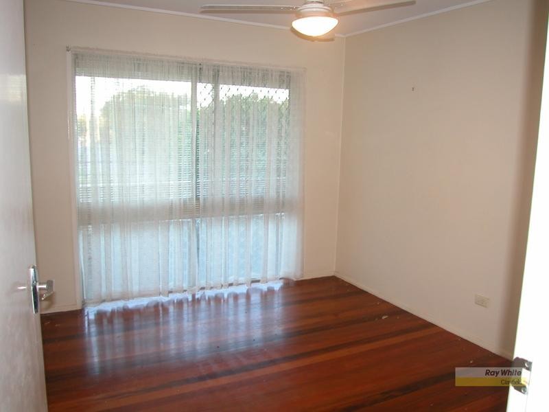 8 Crowndale Street, Wavell Heights QLD 4012