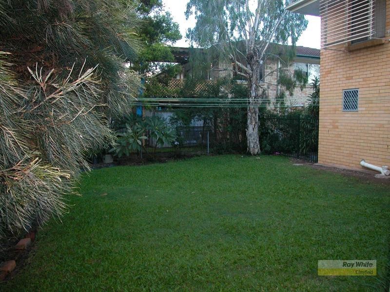 8 Crowndale Street, Wavell Heights QLD 4012