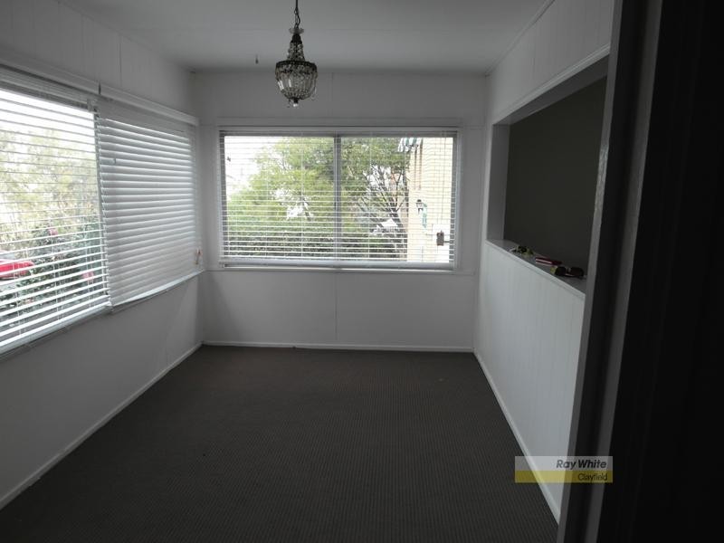 16 Rosemount Terrace, Windsor QLD 4030