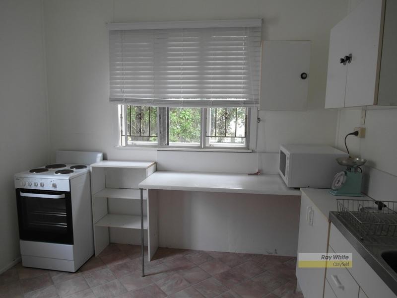 16 Rosemount Terrace, Windsor QLD 4030