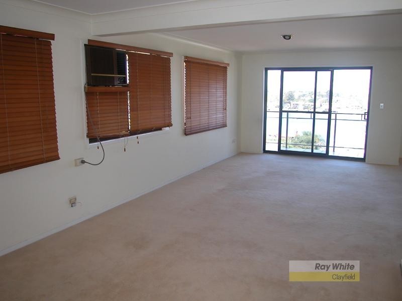 8/24a Crescent Road, Hamilton QLD 4007