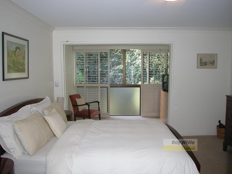 8/24a Crescent Road, Hamilton QLD 4007