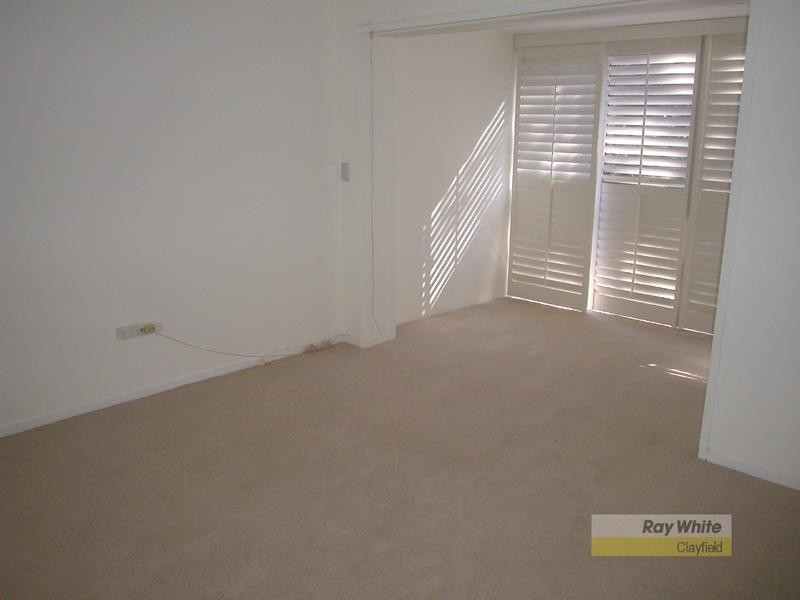 8/24a Crescent Road, Hamilton QLD 4007