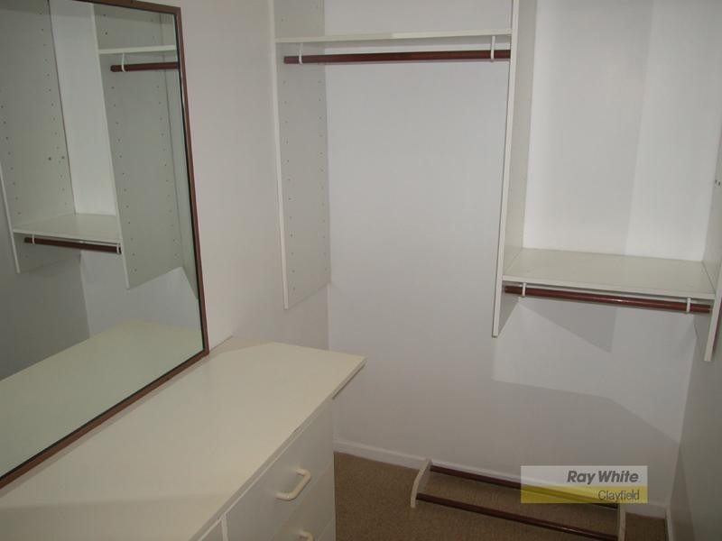 8/24a Crescent Road, Hamilton QLD 4007