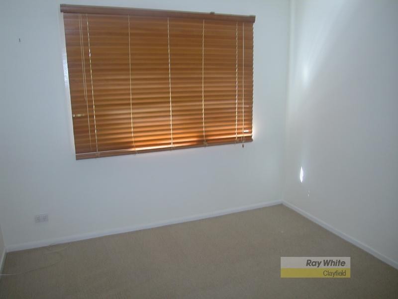 8/24a Crescent Road, Hamilton QLD 4007