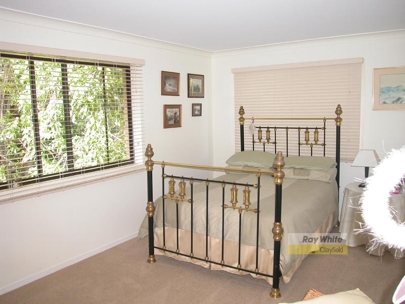 8/24a Crescent Road, Hamilton QLD 4007