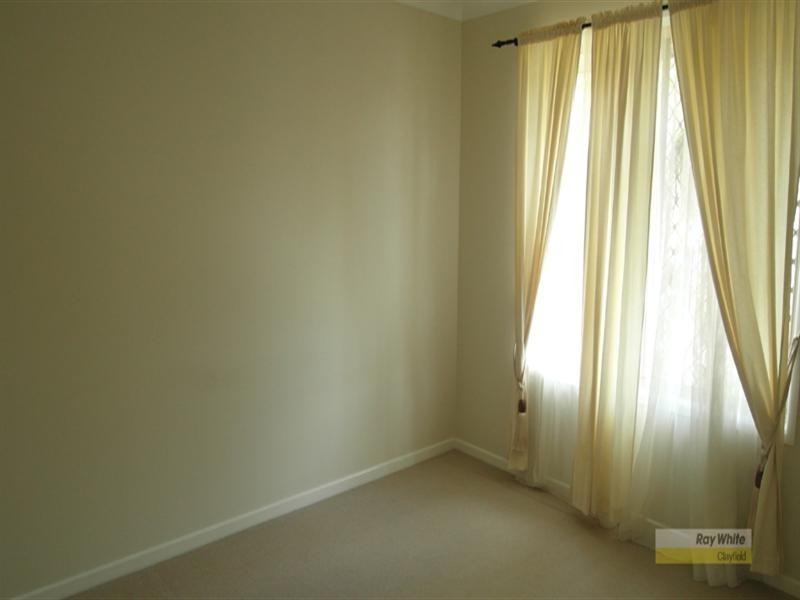 8/121 Allen Street, Hamilton QLD 4007