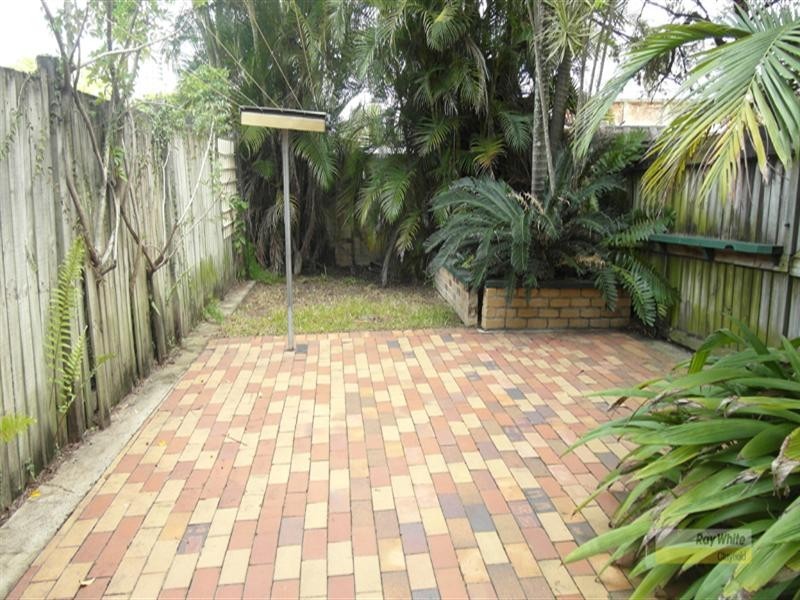 8/121 Allen Street, Hamilton QLD 4007