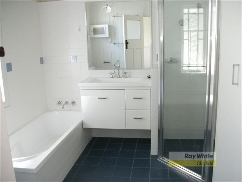 35 Liverpool Road, Clayfield QLD 4011