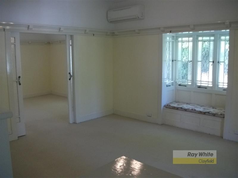 35 Liverpool Road, Clayfield QLD 4011