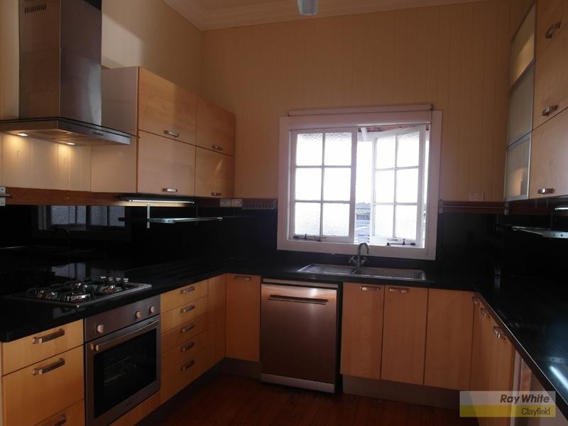 19 Morris Street, Wooloowin QLD 4030