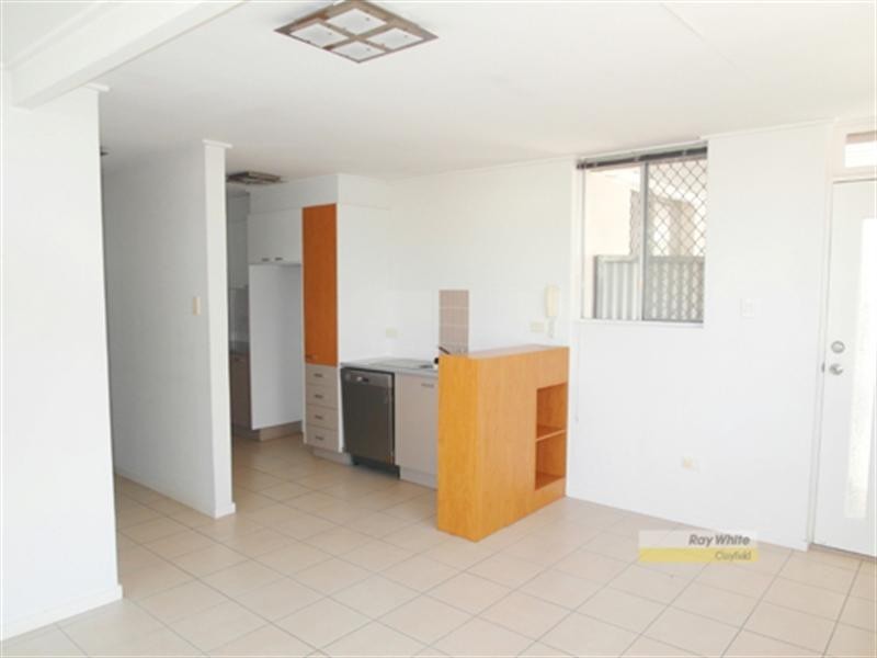 2/23 Brook Road, Wooloowin QLD 4030