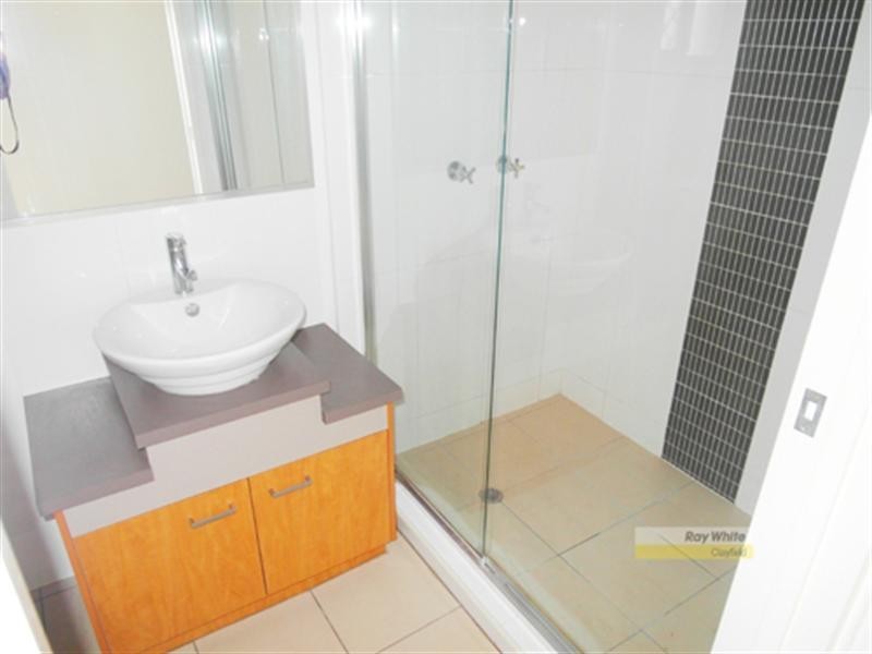 2/23 Brook Road, Wooloowin QLD 4030