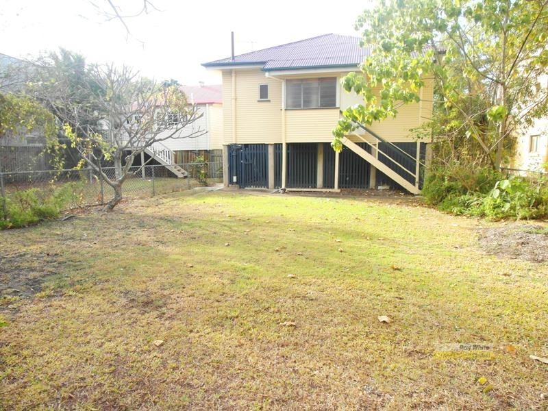 11 Eliza Street, Clayfield QLD 4011