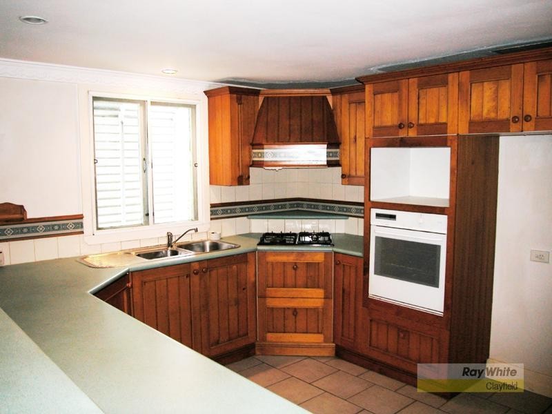 9 Coronella Street, Hendra QLD 4011