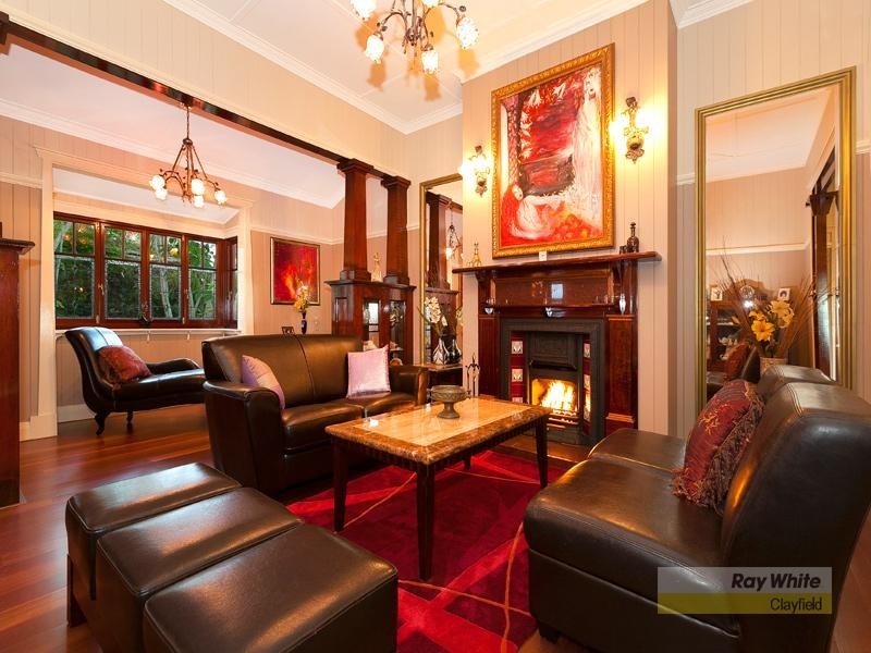 35 Woodview Street, Samford Valley QLD 4520