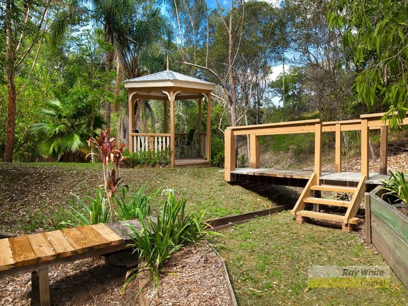 35 Woodview Street, Samford Valley QLD 4520