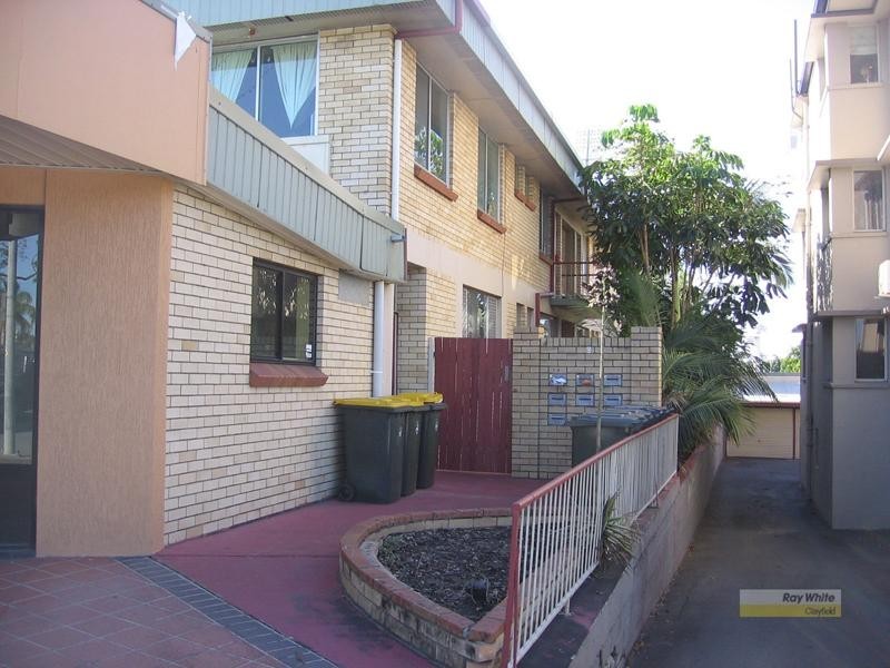 8/110 Kingsford Smith Drive, Hamilton QLD 4007