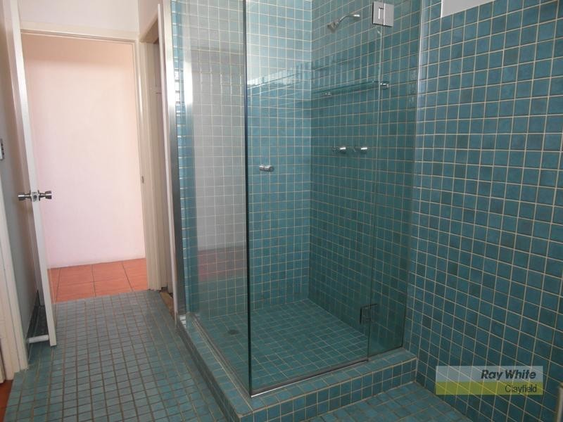 8/110 Kingsford Smith Drive, Hamilton QLD 4007