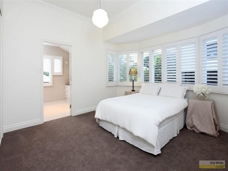 8 Royal Terrace, Hamilton QLD 4007