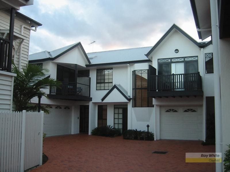 2/22 Vine Street, Ascot QLD 4007