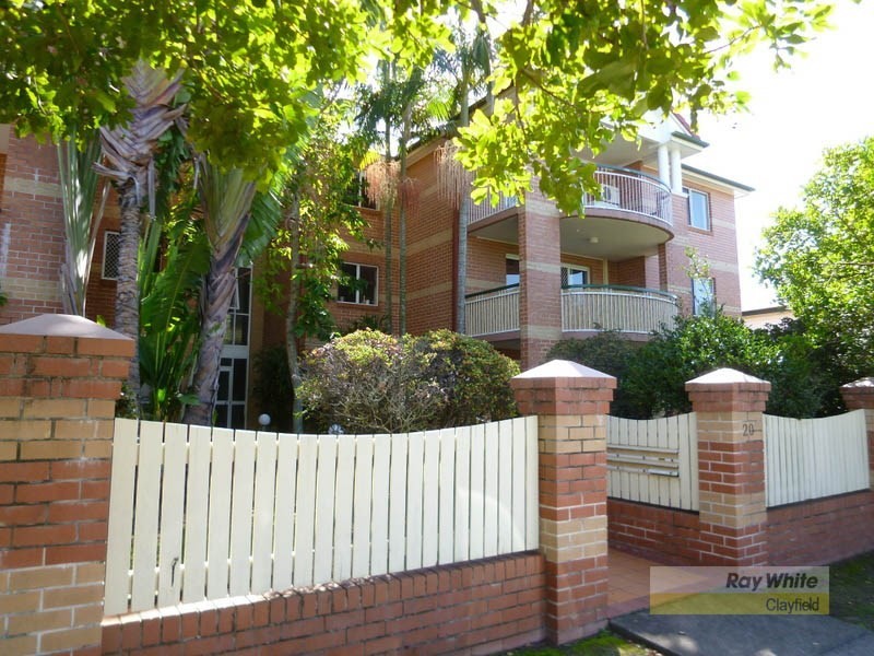 2/20 Dobson Street, Ascot QLD 4007