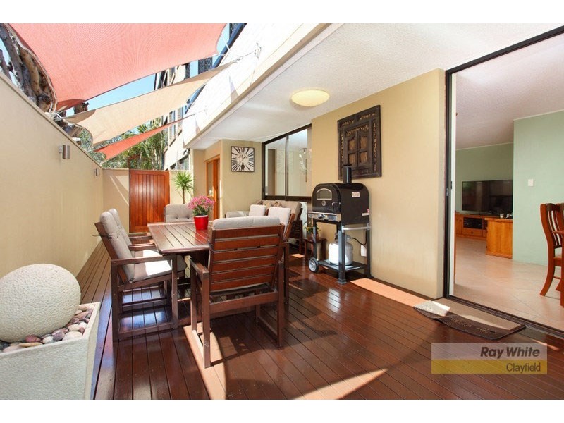 2/58 Bonney Avenue, Clayfield QLD 4011