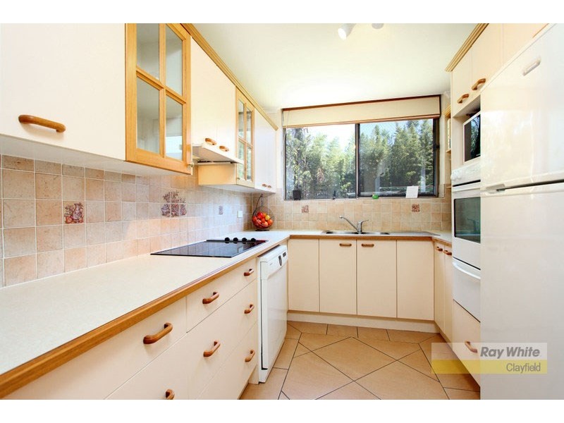 2/58 Bonney Avenue, Clayfield QLD 4011