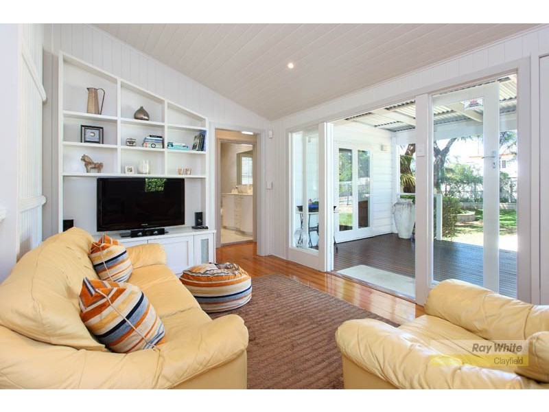 22 Phelan Street, Clayfield QLD 4011