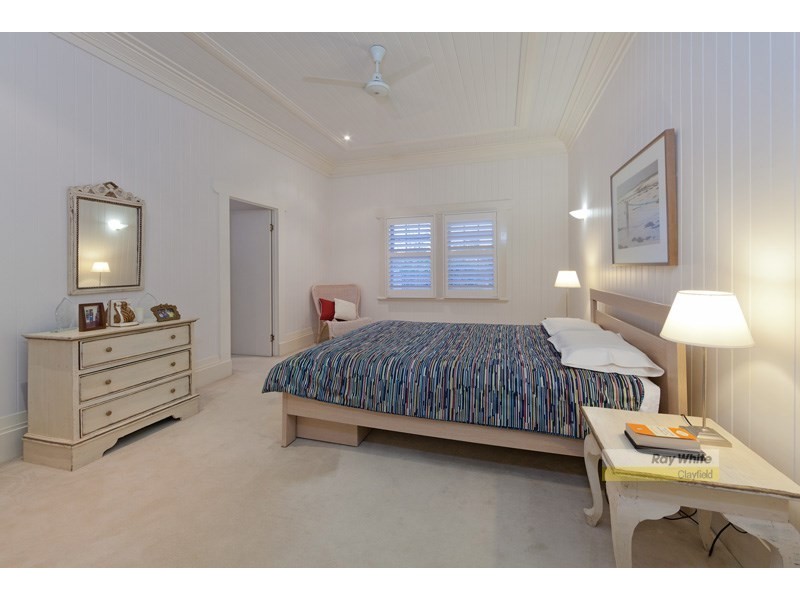 7 Hipwood Road, Hamilton QLD 4007